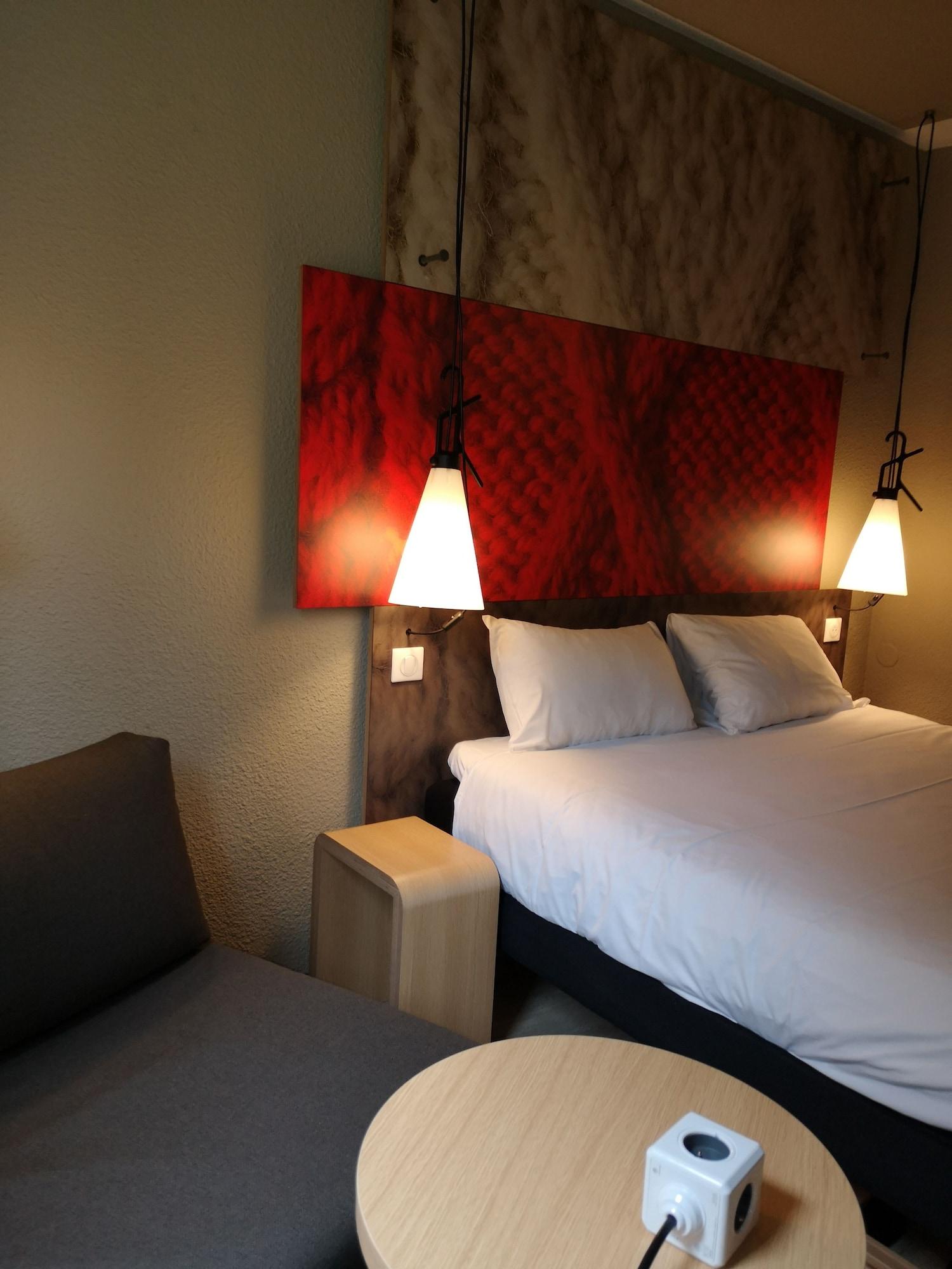 Hotel Ibis Quimper Esterno foto