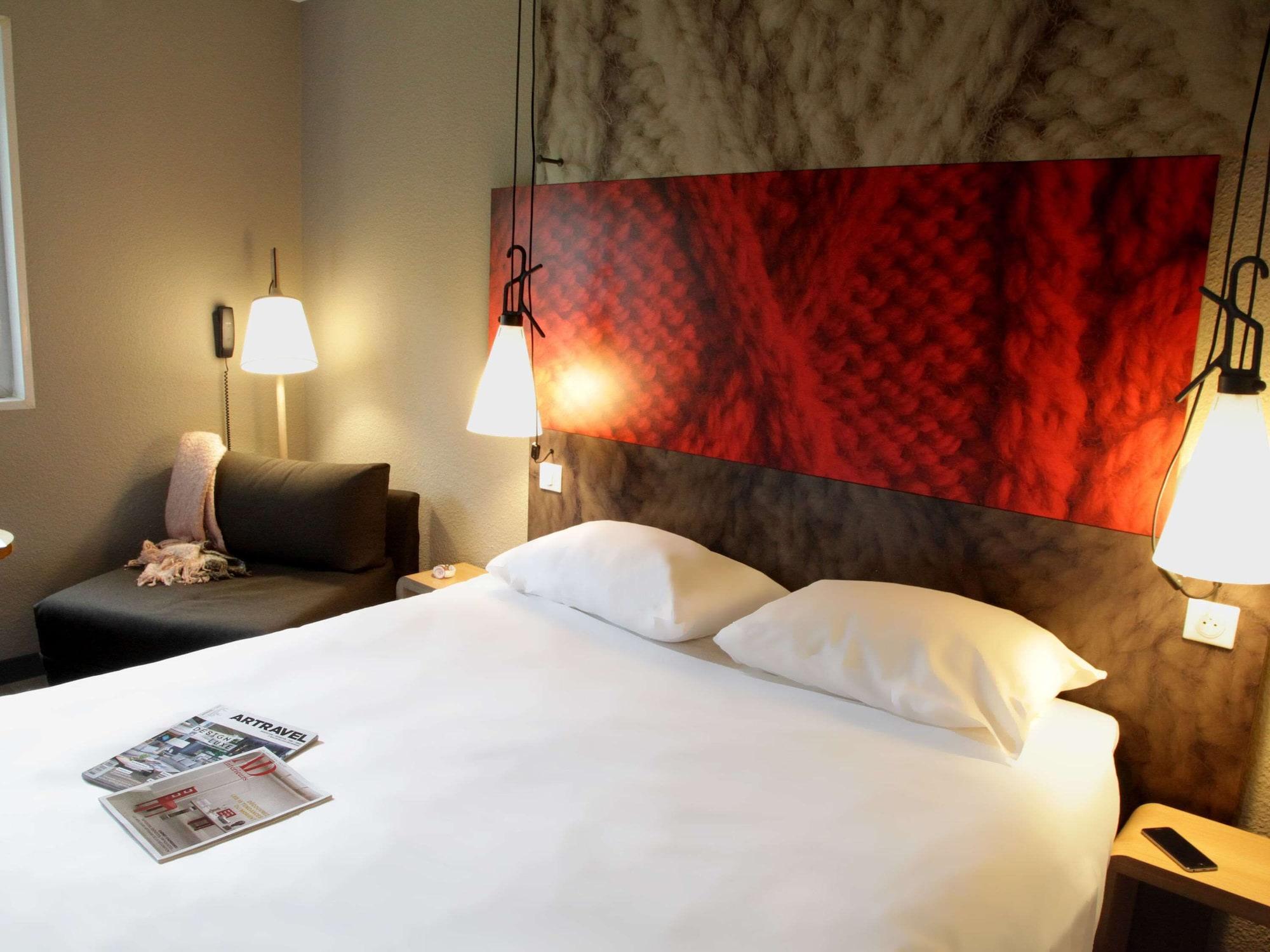 Hotel Ibis Quimper Esterno foto