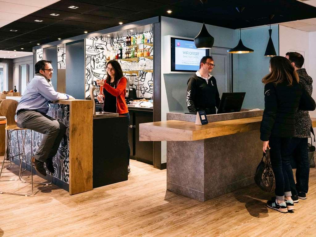 Hotel Ibis Quimper Esterno foto