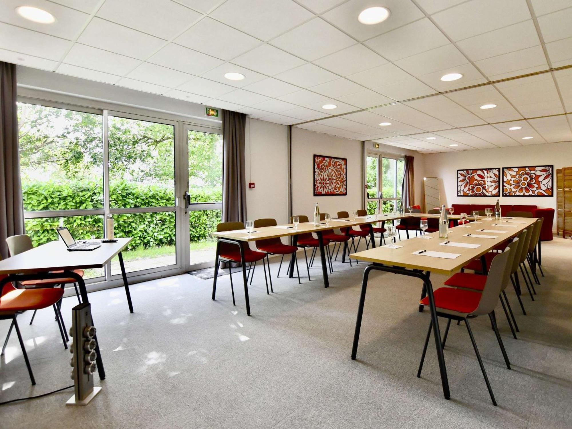 Hotel Ibis Quimper Esterno foto
