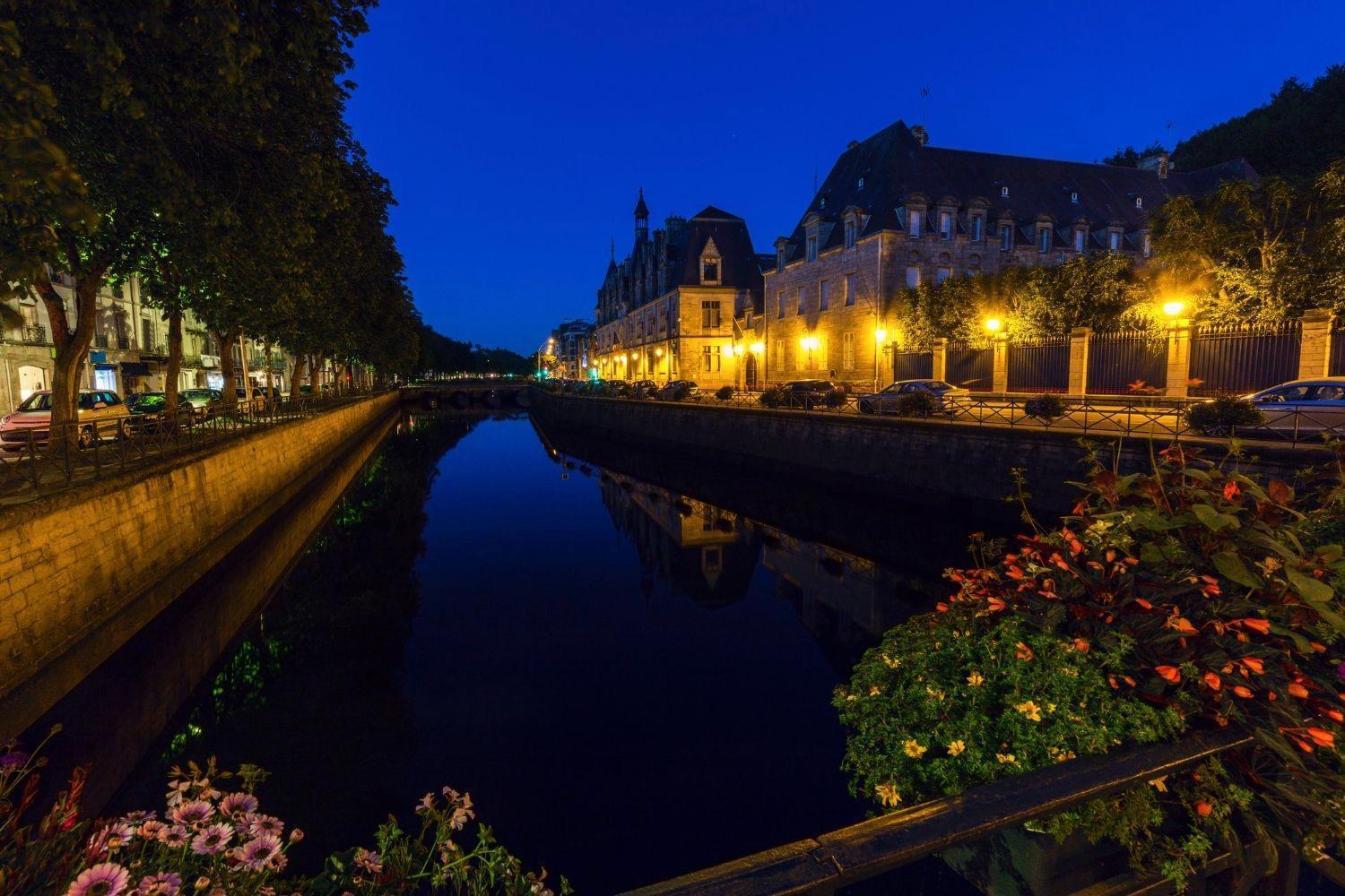 Hotel Ibis Quimper Esterno foto