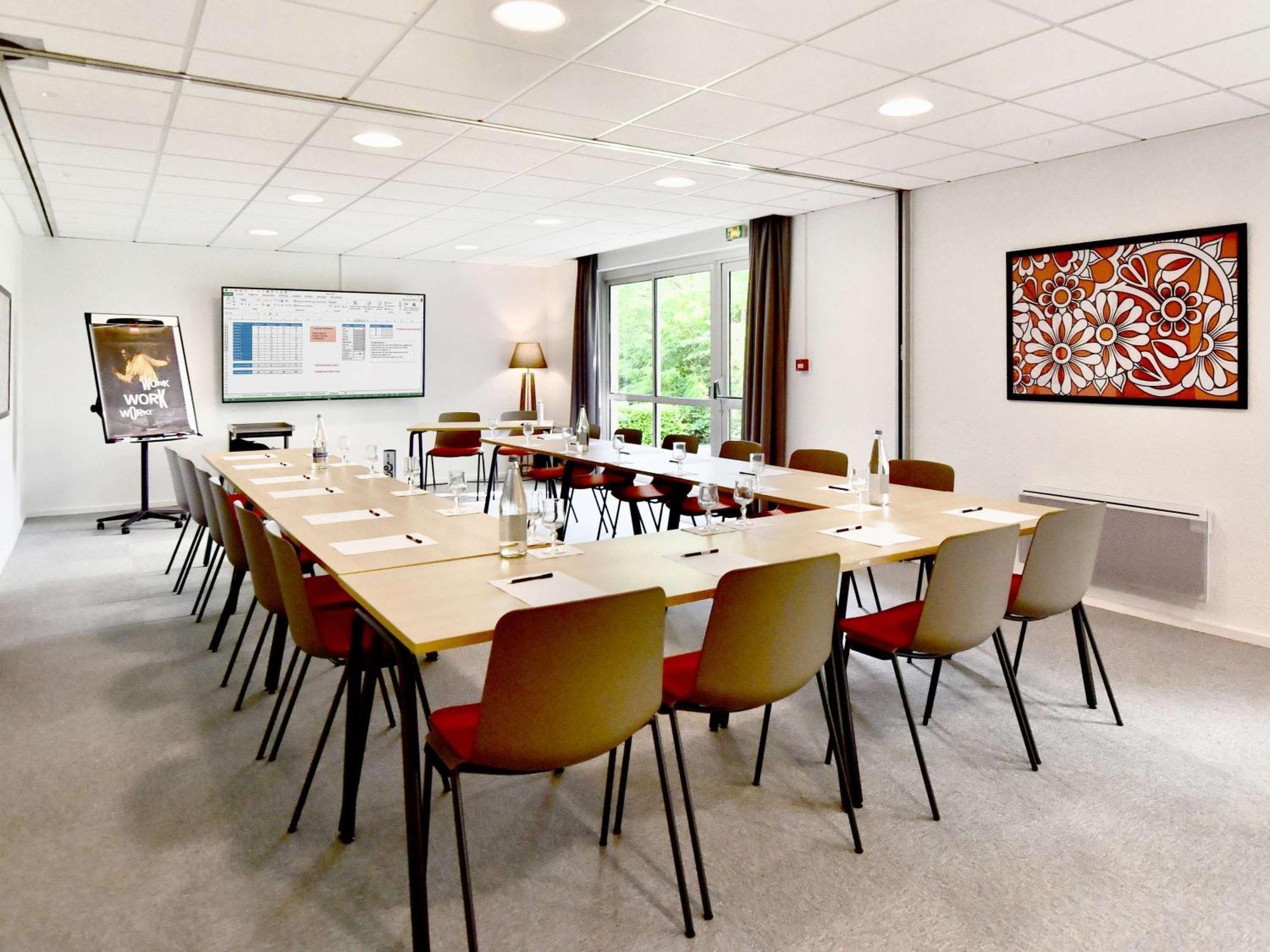 Hotel Ibis Quimper Esterno foto