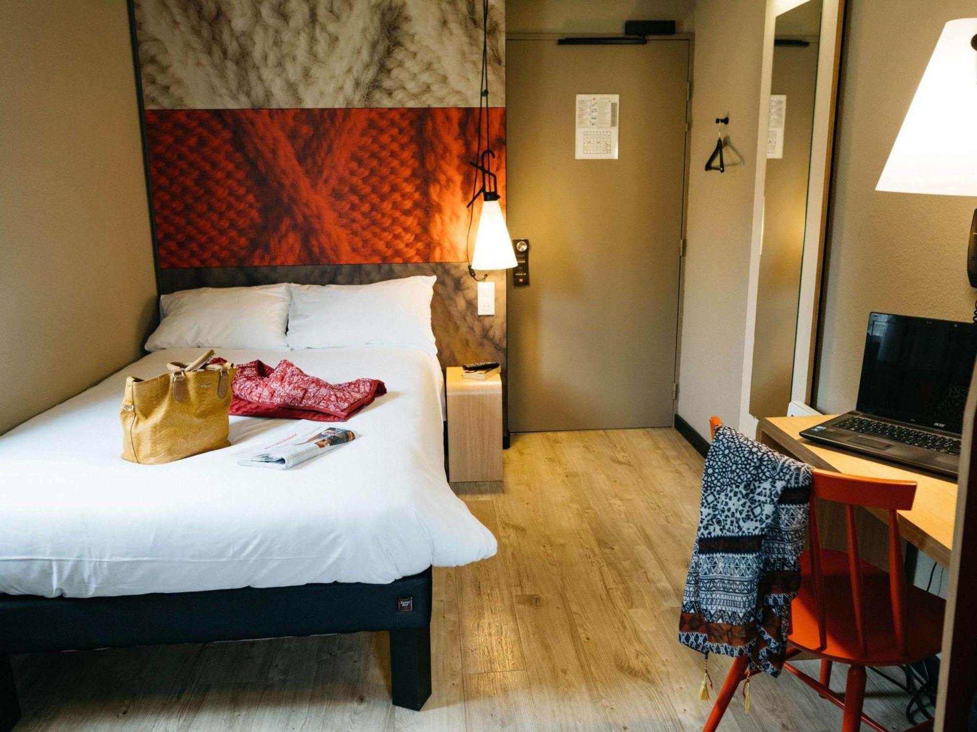 Hotel Ibis Quimper Esterno foto