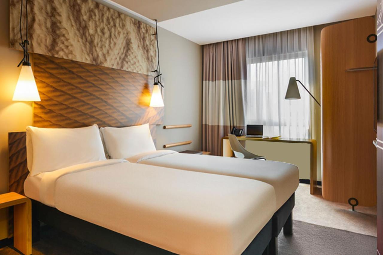 Hotel Ibis Quimper Esterno foto