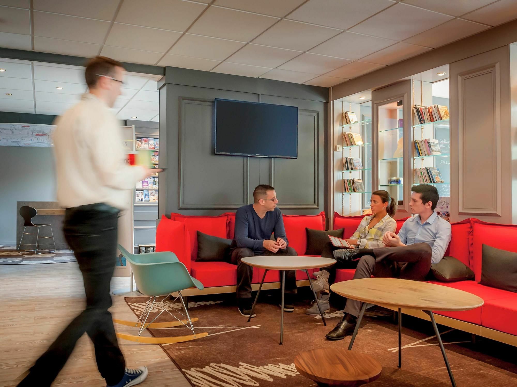 Hotel Ibis Quimper Esterno foto