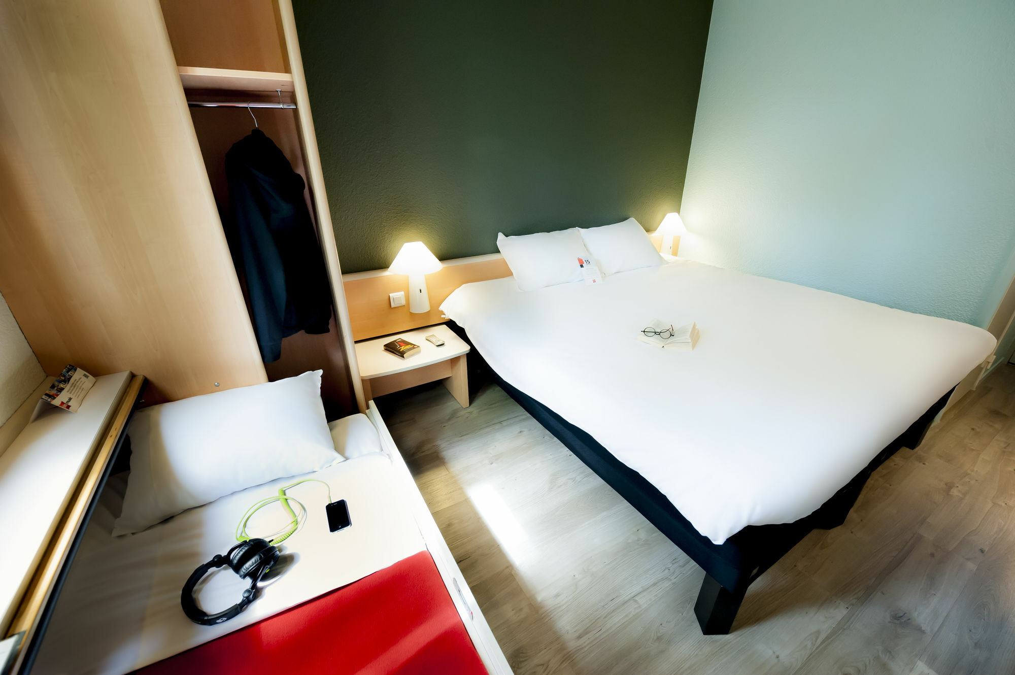 Hotel Ibis Quimper Esterno foto